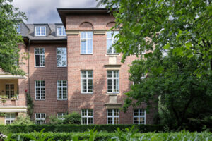 partou kita august luetgens park hamburg aufnahme aussenansicht